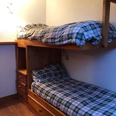 Skirope Apartment *